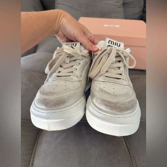 MIU MIU White Bleached Leather Sneakers Women’s Low Top Size US 8 EUR 39 Pre-Own - Picture 6 of 16